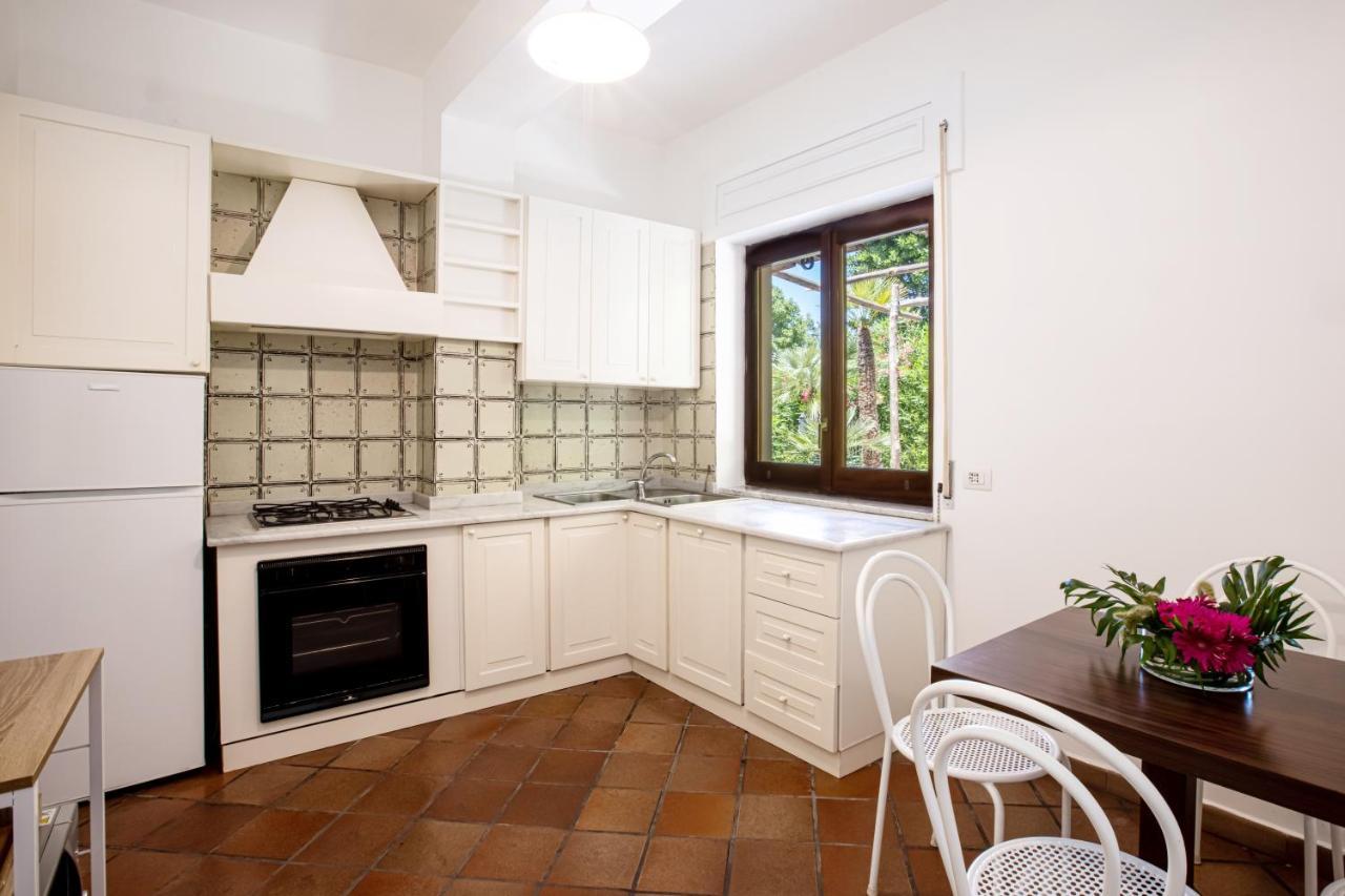 Country Life Relais Appartement Massa Lubrense Buitenkant foto